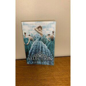 The Selection by Kiera Cass book 1